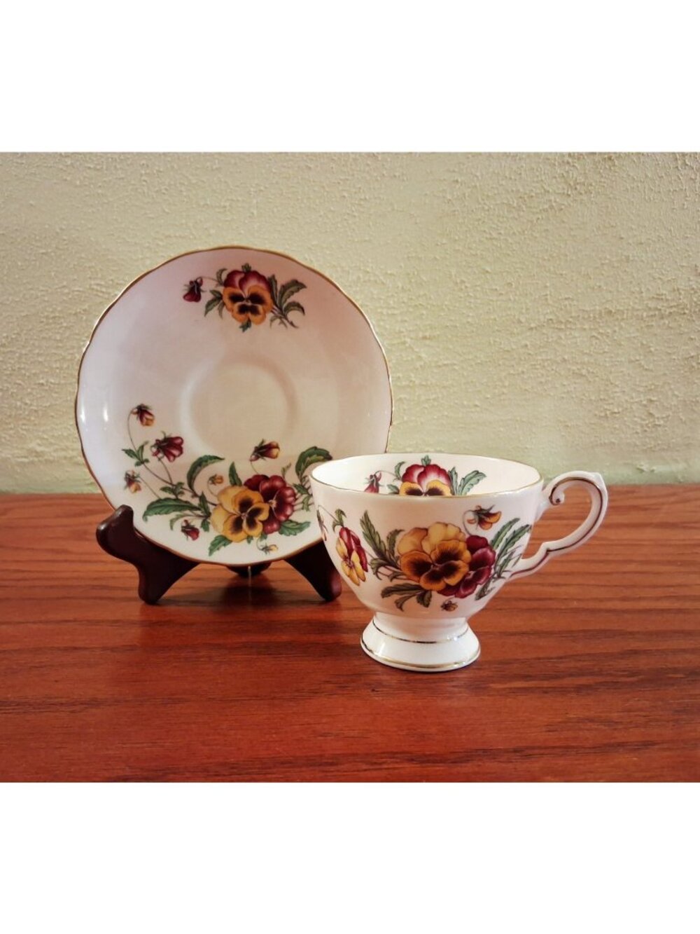 Pansy Floral Flower Teacup Vintage Tuscan Fine English Bone China Saucer Vintage